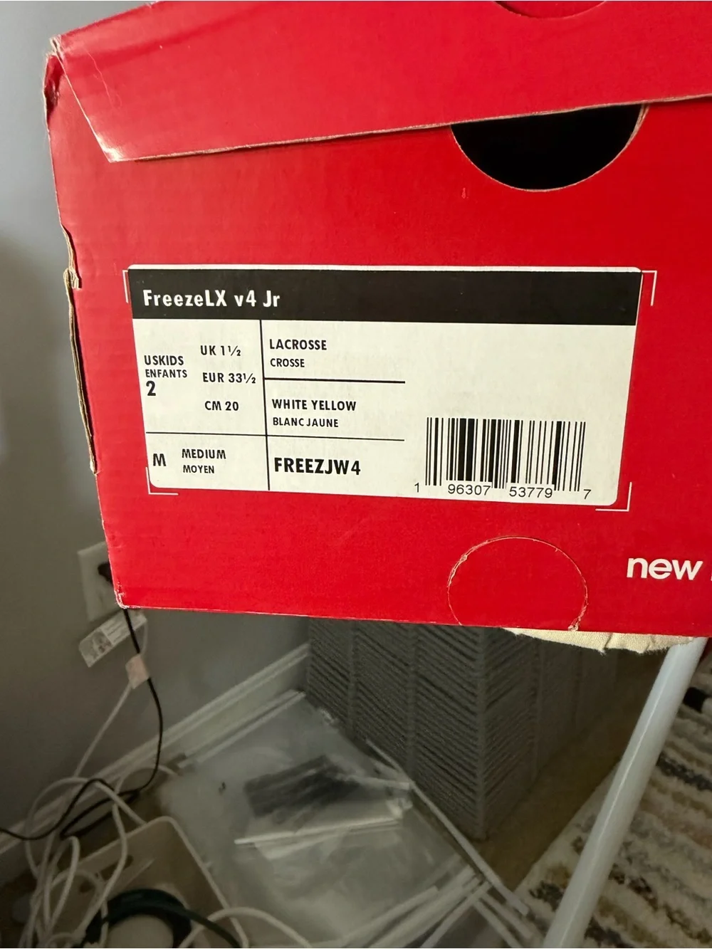 New Balance FreezeLX4 Jr WhitenYellow Lacrosse Cleats Boys Size 2 New
